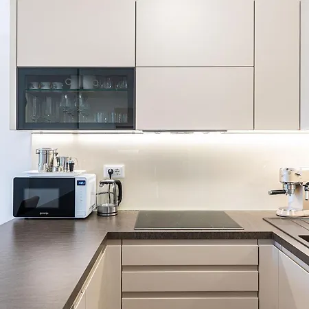 Апартаменти Suzana